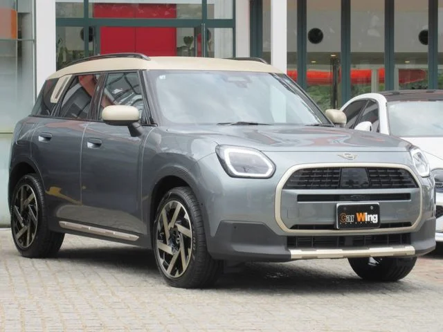 Bmw MINI COUNTRYMAN D photo 4