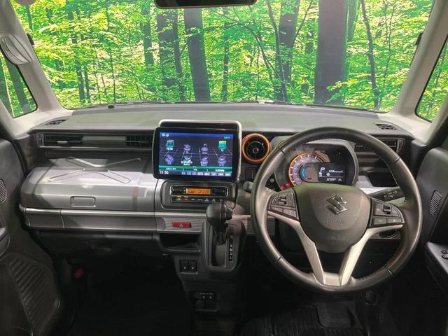 Suzuki Spacia GEAR ハイブリッドXZ photo 2