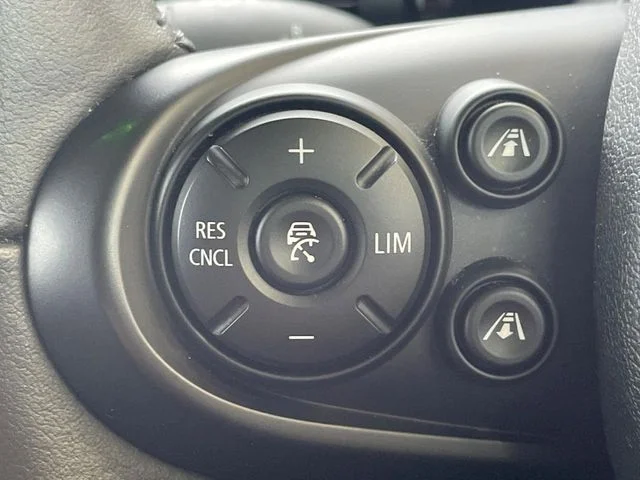 Bmw MINI COOPER S 5DOOR ベースグレード photo 4