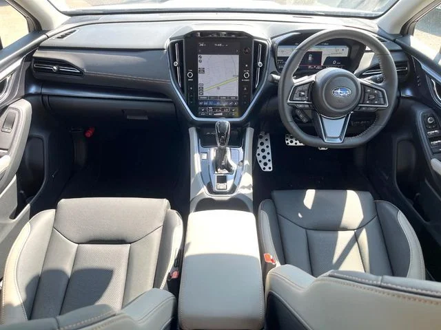 Subaru LEVORG LAYBACK リミテッド　EX photo 2
