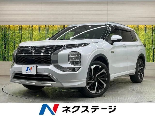 Mitsubishi OUTLANDER PHEV P 2021