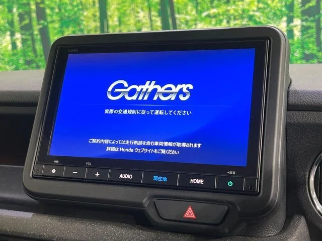 Honda N BOX CUSTOM 4WD ベースグレード photo 3