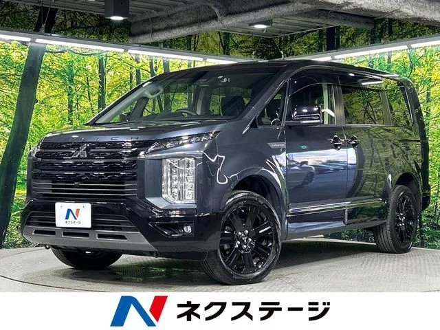 Mitsubishi DELICA D:5 4WD シャモニー 2024