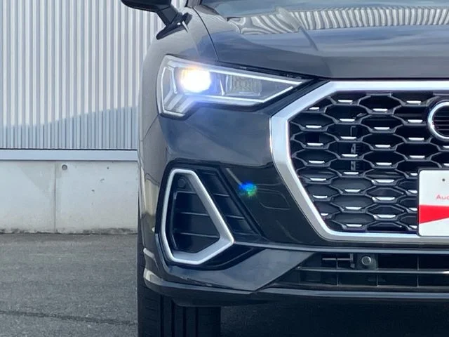 Audi AUDI Q3 SPORTBACK 35　TFSI　Sライン photo 3