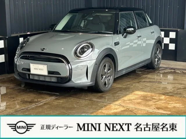 Bmw MINI COOPER D 5DOOR ベースグレード 2022