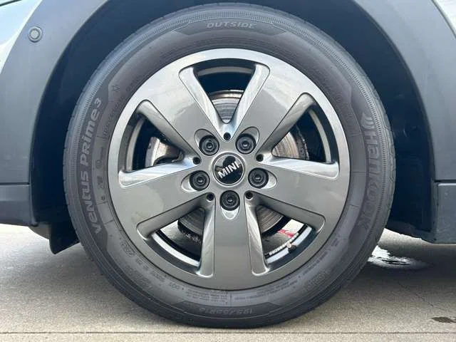 Bmw MINI COOPER D 5DOOR ベースグレード photo 4