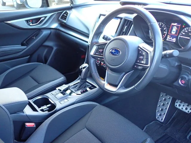 Subaru IMPREZA G4 2．0i−S　アイサイト photo 2