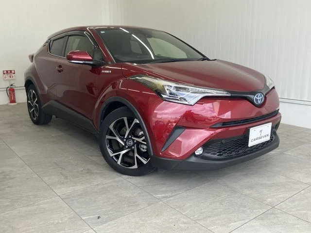 Toyota C-HR G　ハイブリッド 2019