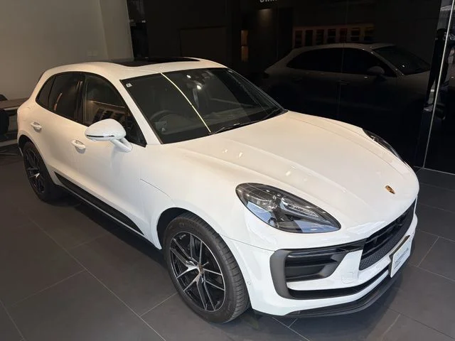 Porsche PORSCHE Macan ベースグレード photo 4