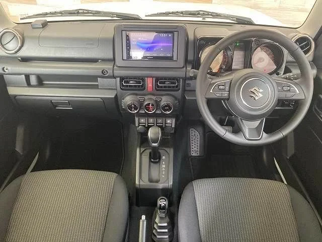 Suzuki JIMNY SIERRA JC photo 2
