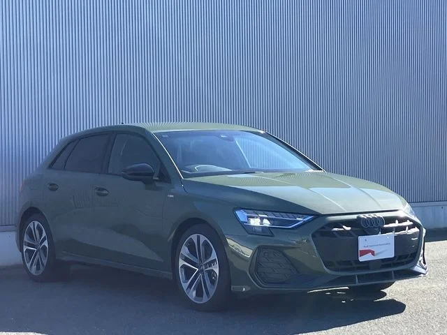 Audi AUDI A3 SPORTBACK 30　TFSI　Sライン photo 2