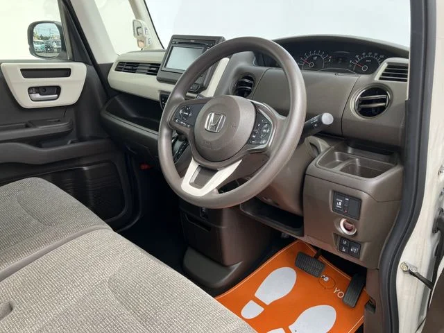Honda N BOX L photo 2
