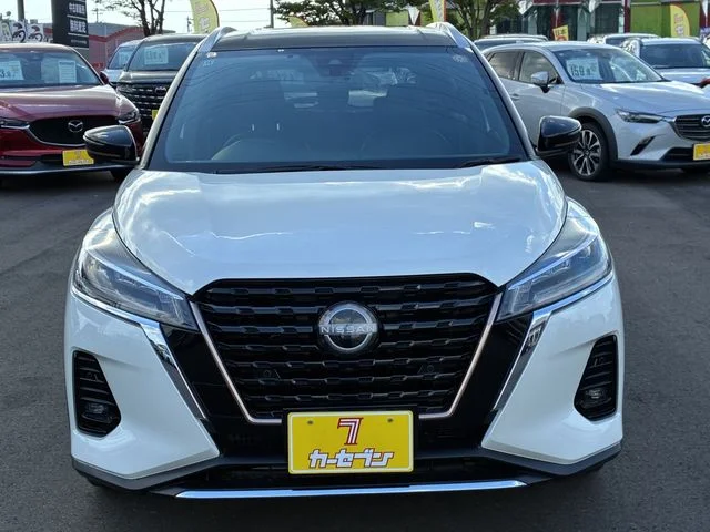 Nissan KICKS X　90thアニバーサリー photo 4