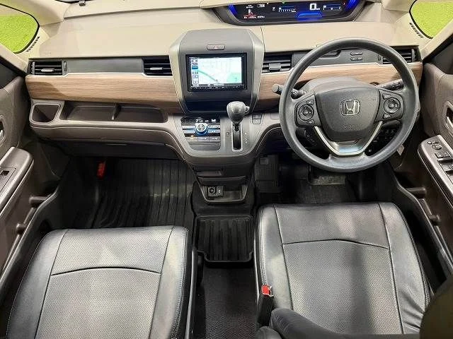 Honda FREED B　ホンダセンシング photo 2