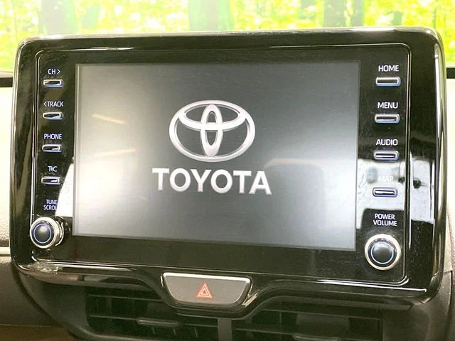 Toyota YARIS CROSS HYBRID Z photo 4