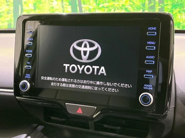 Toyota YARIS CROSS HYBRID Z photo 4