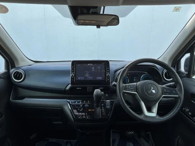 Mitsubishi ek X G photo 2