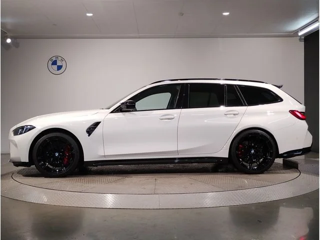Bmw BMW M3 touring コンペティション　M　xDrive photo 3