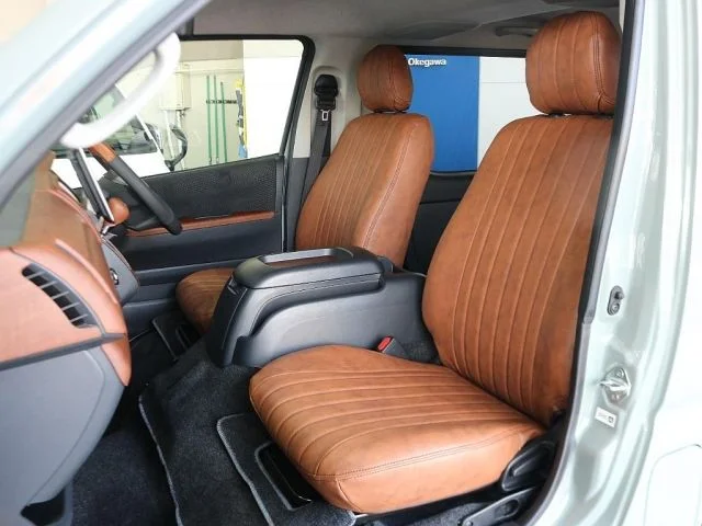 Toyota HIACE van 2WD スーパーGL　ロング photo 2