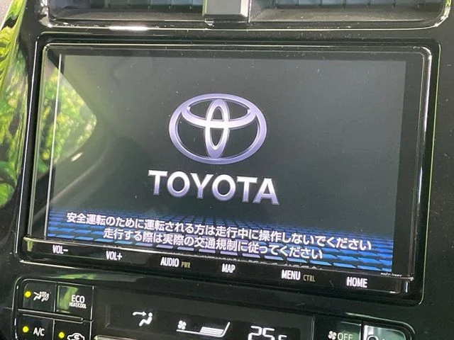 Toyota PRIUS S photo 3