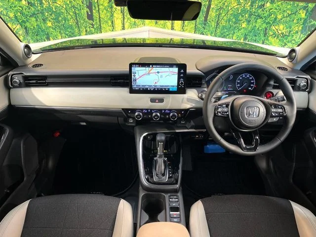 Honda VEZEL e:HEV Z photo 2
