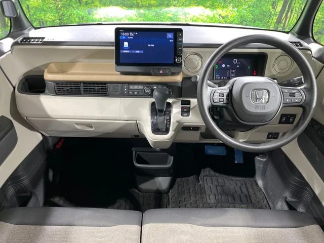 Honda N BOX ベースグレード photo 2