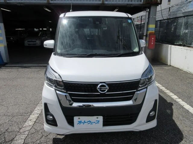 Nissan DAYZ ROOX ハイウェイスターX　ターボ photo 3
