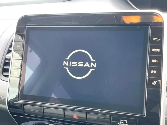 Nissan SERENA S-HYBRID ハイウェイスター　V　アーバンクロム photo 3