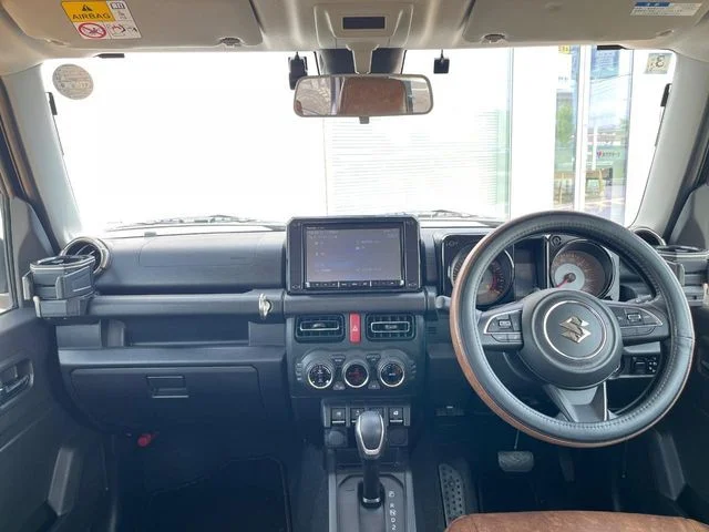 Suzuki JIMNY SIERRA JC photo 2