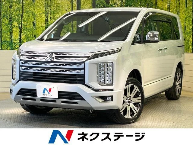 Mitsubishi DELICA D:5 4WD P 2024