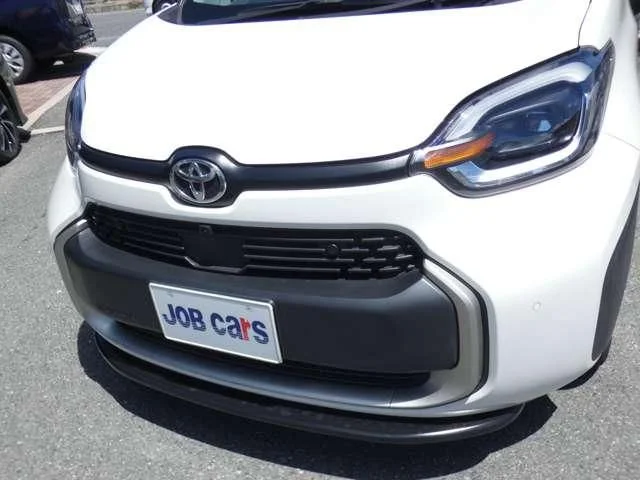 Toyota SIENTA HYBRID Z photo 3