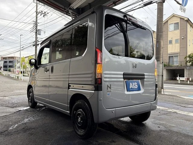 Honda N-VAN e: L4 photo 3