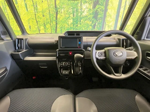 Daihatsu TANTO CUSTOM X photo 2