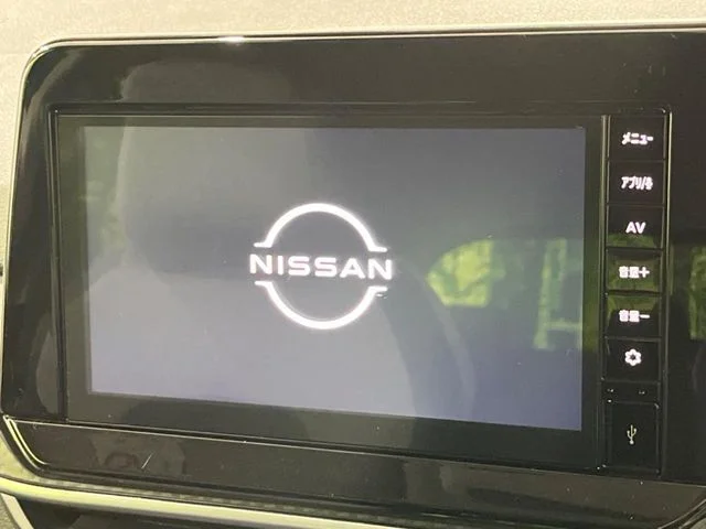 Nissan NOTE 4WD S　FOUR photo 3