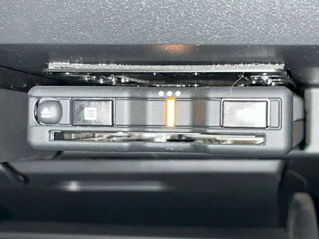 Nissan NOTE 4WD S　FOUR photo 4