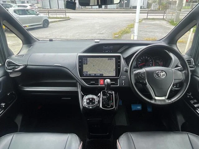 Toyota NOAH Si　ダブルバイビー2 photo 2