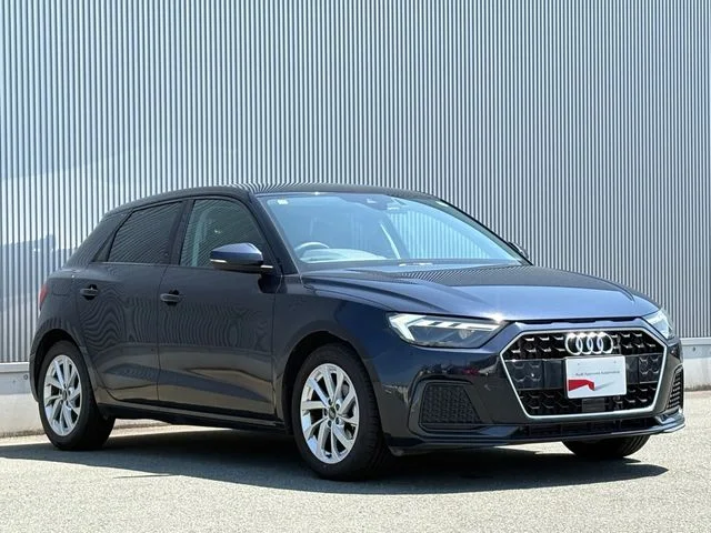 Audi AUDI A1 SPORTBACK 25　TFSI　アドバンスド photo 3