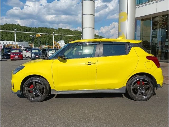 Suzuki SWIFT スポーツ photo 4