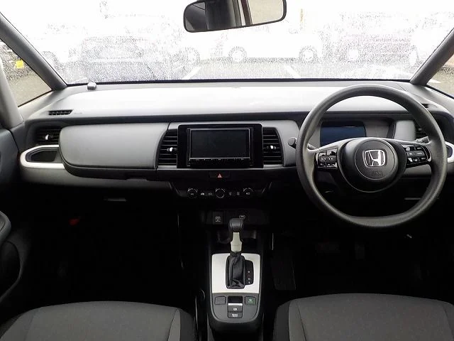Honda FIT ベーシック photo 3