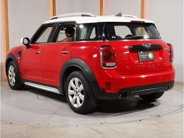 Bmw BMW MINI COOPER D CROSSOVER ベースグレード photo 2
