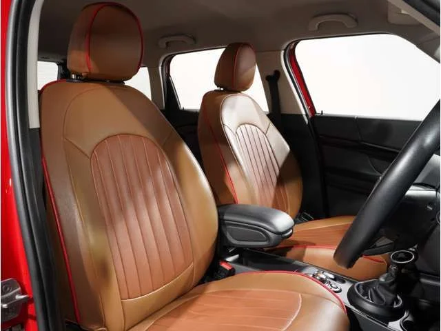 Bmw BMW MINI COOPER D CROSSOVER ベースグレード photo 4