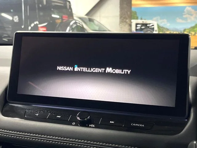Nissan X-TRAIL HYBRID 4WD G　e−4ORCE photo 4