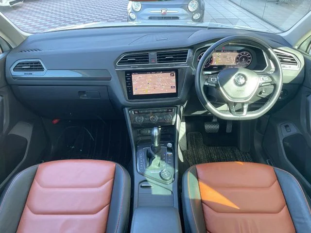 Volkswagen VOLKSWAGEN TIGUAN TDI　4モーション　ハイライン photo 2