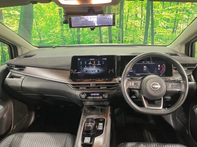Nissan AURA G　レザーエディション photo 2