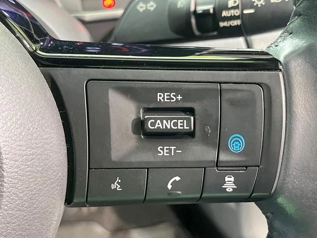 Nissan AURA G　レザーエディション photo 3