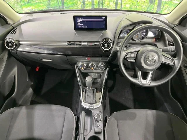 Mazda MAZDA2 15BD photo 2