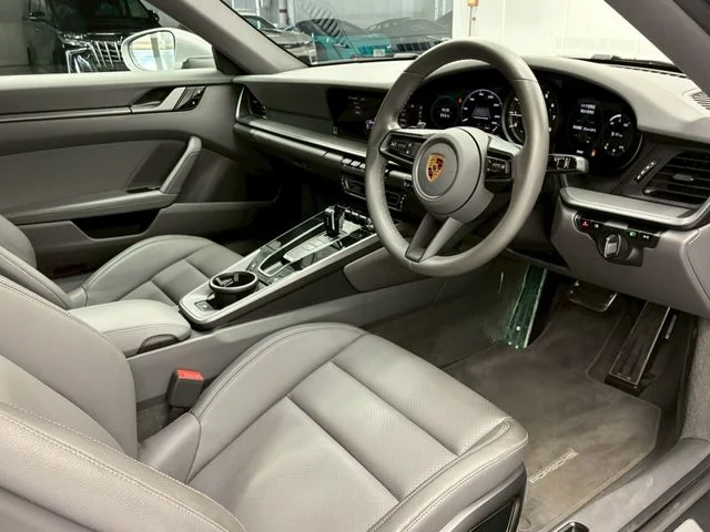 Porsche PORSCHE 911 カレラ photo 2