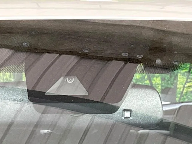 Toyota C-HR G　ハイブリッド photo 4