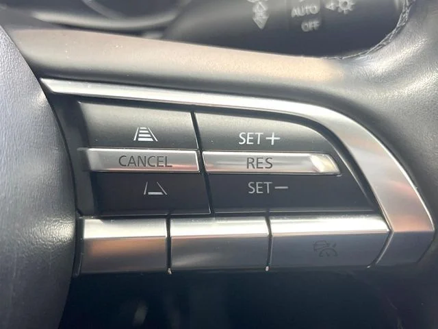 Mazda CX-30 20S photo 4