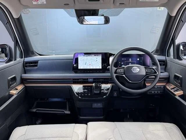 Nissan SAKURA G photo 3